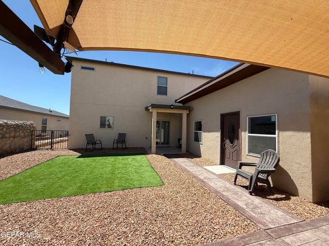 13049 Aerodrome Avenue, Horizon City, TX 79928
