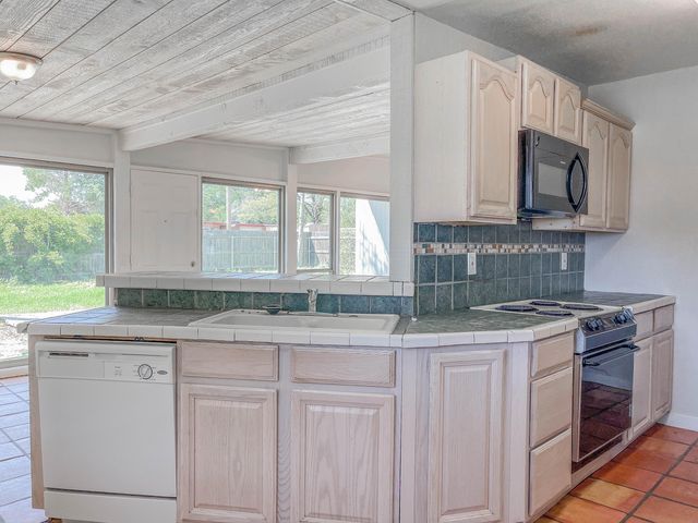 2503 46th Street, Lubbock, TX 79413