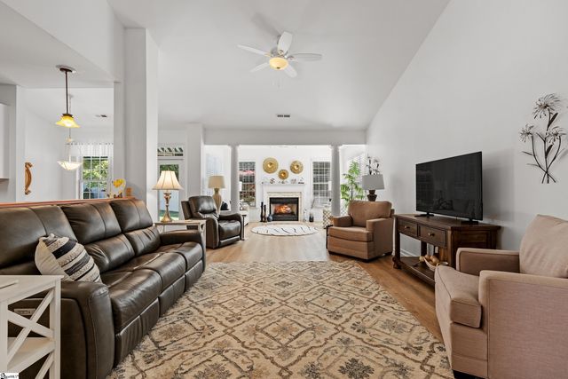 10 Kentucky Derby Court, Greenville, SC 29607