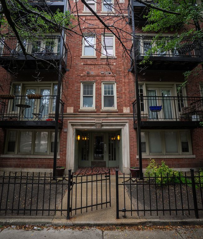 4420 N Ashland Avenue 2W, Chicago, IL 60640 — exterior