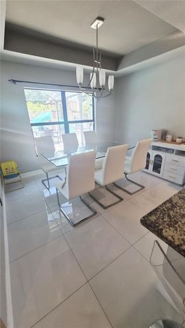 2429 NW 8TH TERRACE, Cape Coral, FL 33993