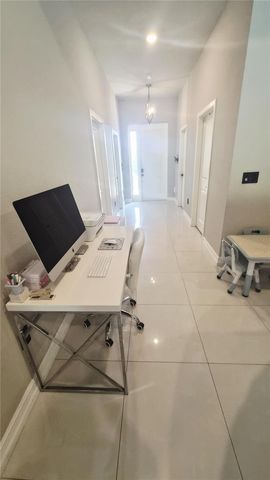 2429 NW 8TH TERRACE, Cape Coral, FL 33993