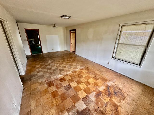 6 Stewart Circle, Fort Walton Beach, FL 32547