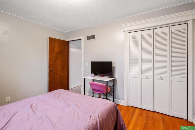 603 Matthies Drive, Papillion, NE 68046