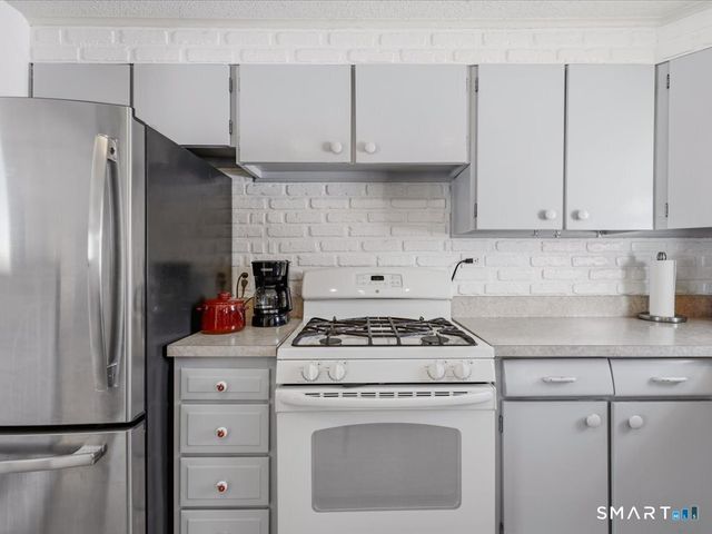 45 Bradley Street, North Haven, CT 06473