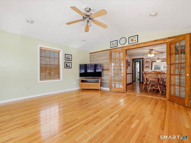 45 Bradley Street, North Haven, CT 06473