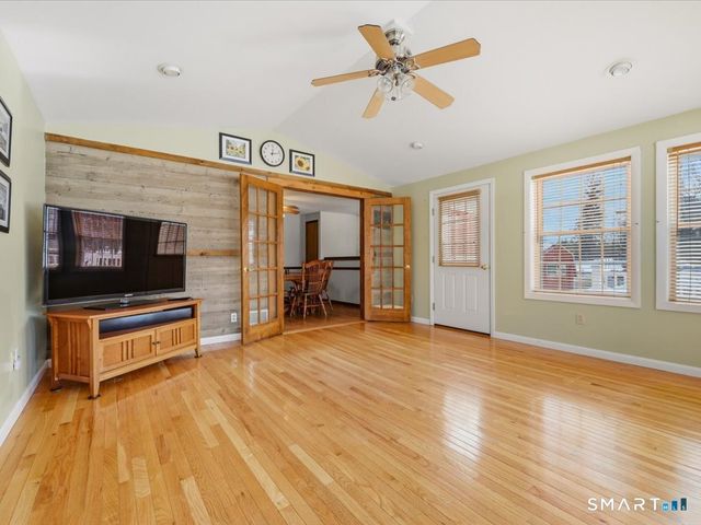 45 Bradley Street, North Haven, CT 06473