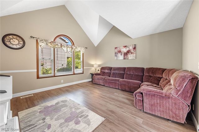 4206 Arlington Drive, Brunswick, OH 44212