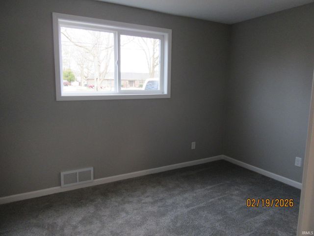 2523 E Jackson Boulevard, Elkhart, IN 46516