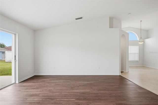 5152 NEW SAVANNAH CIRCLE, Wesley Chapel, FL 33545