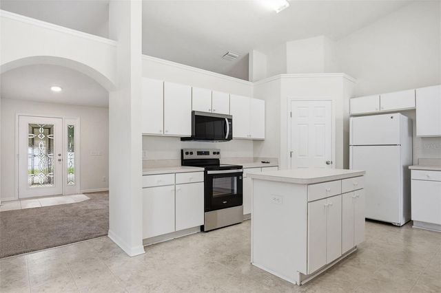 5152 NEW SAVANNAH CIRCLE, Wesley Chapel, FL 33545