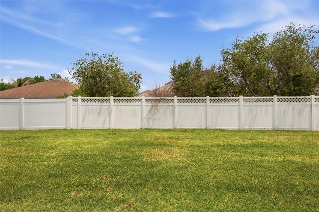 5152 NEW SAVANNAH CIRCLE, Wesley Chapel, FL 33545