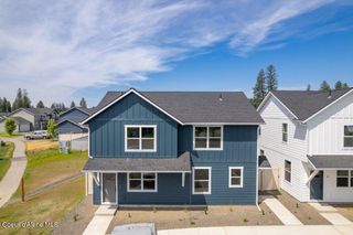 8 Potlatch Loop, Priest River, ID 83856