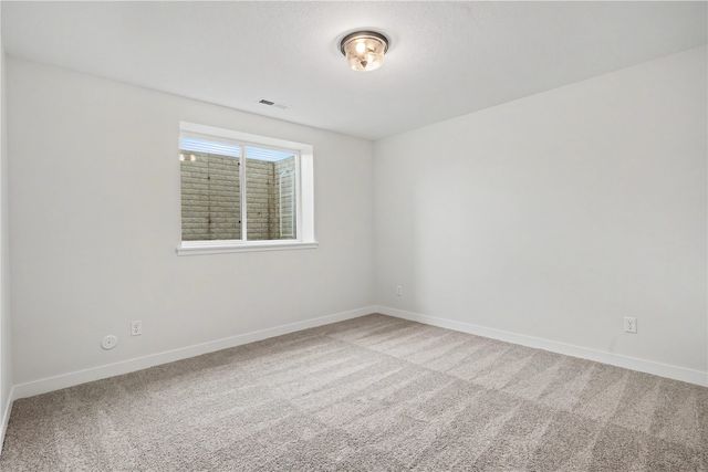 2625 Bluegrass Street, Marion, IA 52302