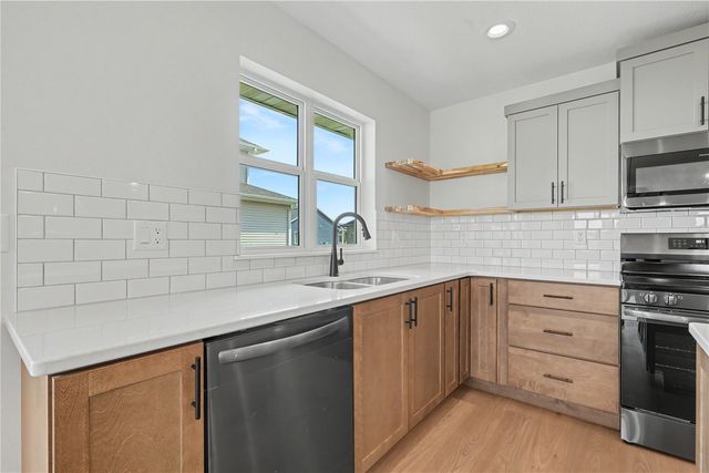 2625 Bluegrass Street, Marion, IA 52302