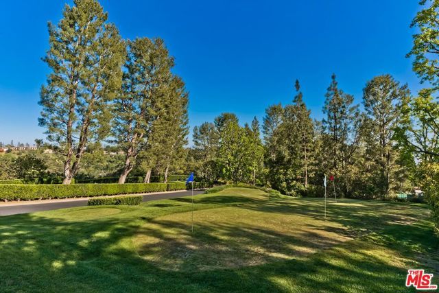 11820 Gwynne Lane, Los Angeles, CA 90077