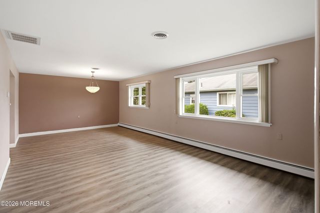 20 Tortola Street, Toms River, NJ 08757