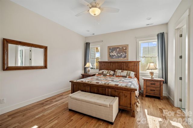 236 Cider Hill Lane, Hendersonville, NC 28792