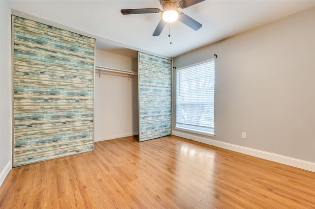 8560 Park Lane 75, Dallas, TX 75231