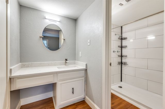 8560 Park Lane 75, Dallas, TX 75231