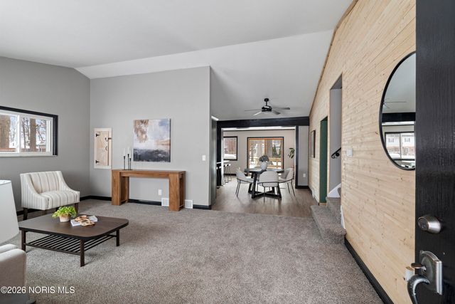 1611 Latcha Road, Millbury, OH 43447