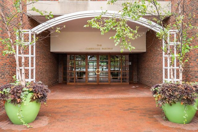 75-83 Cambridge Parkway 101, Cambridge, MA 02142