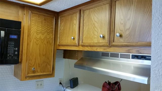 706 W 22nd ST 204, Austin, TX 78705