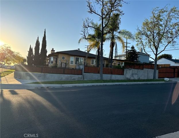 501 Almora Street, Monterey Park, CA 91754