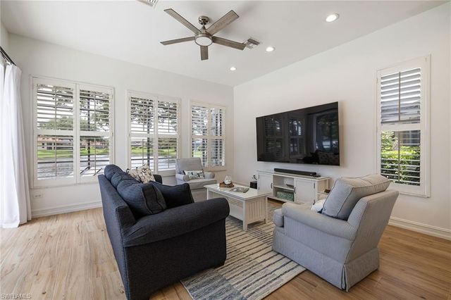 6840 Bent Grass DR, Naples, FL 34113