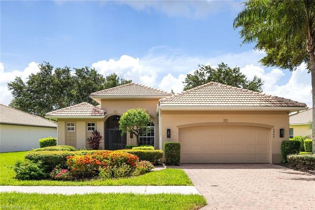 6840 Bent Grass DR, Naples, FL 34113