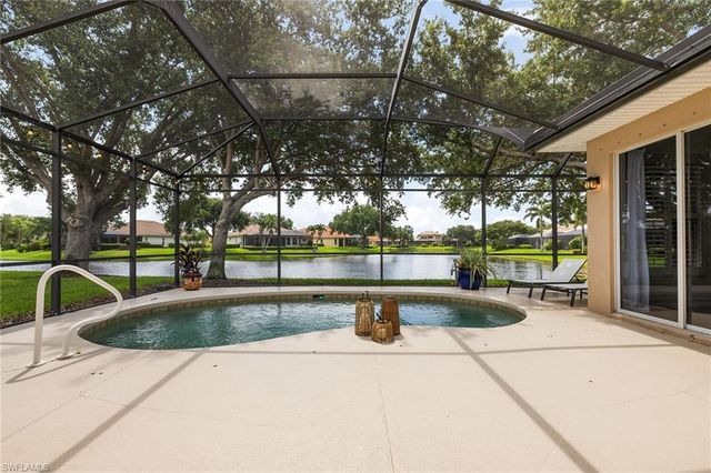 6840 Bent Grass DR, Naples, FL 34113
