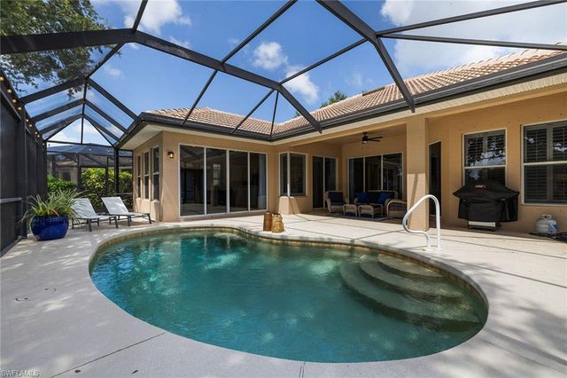 6840 Bent Grass DR, Naples, FL 34113