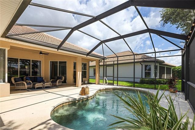 6840 Bent Grass DR, Naples, FL 34113