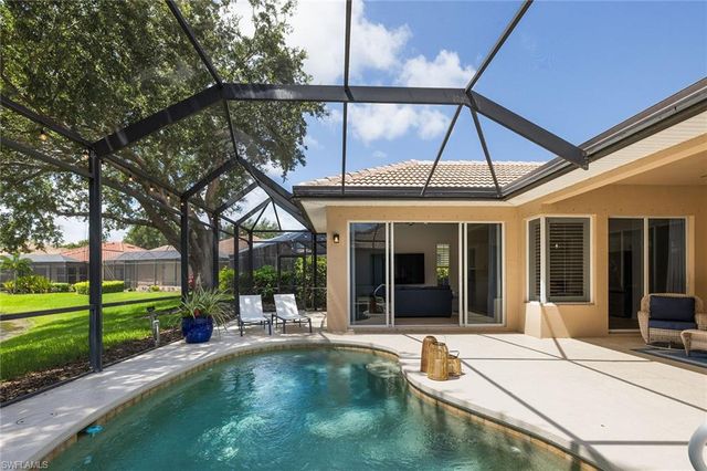 6840 Bent Grass DR, Naples, FL 34113