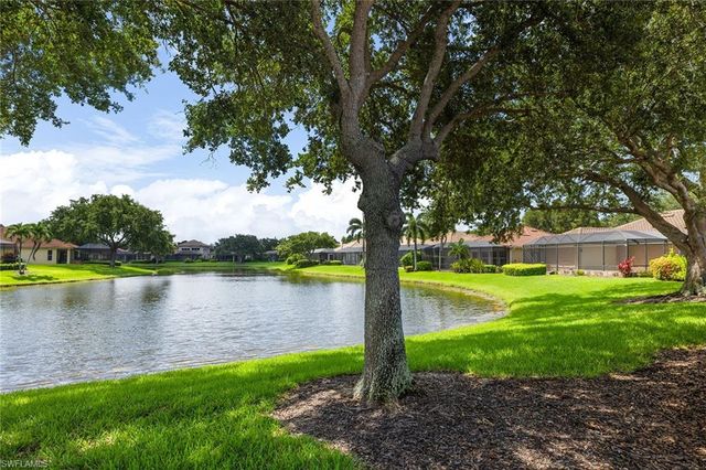 6840 Bent Grass DR, Naples, FL 34113