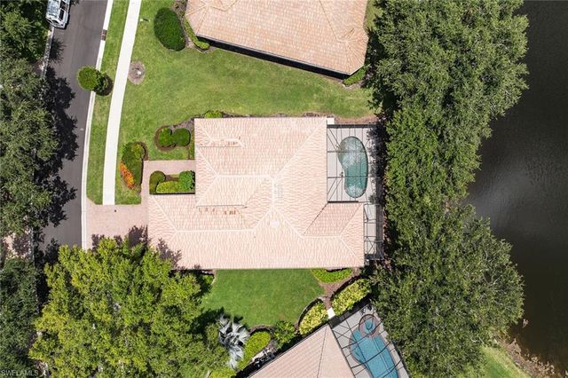 6840 Bent Grass DR, Naples, FL 34113