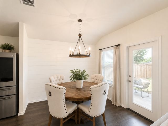 709 Glover Drive, Aubrey, TX 76227