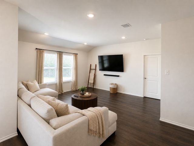 709 Glover Drive, Aubrey, TX 76227
