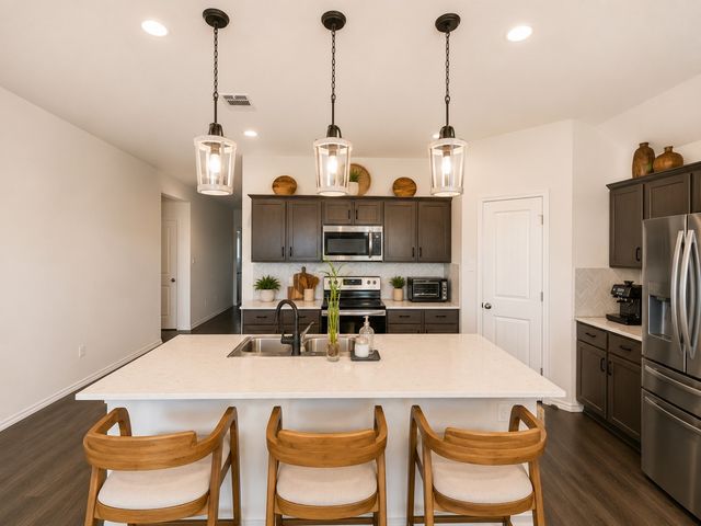 709 Glover Drive, Aubrey, TX 76227