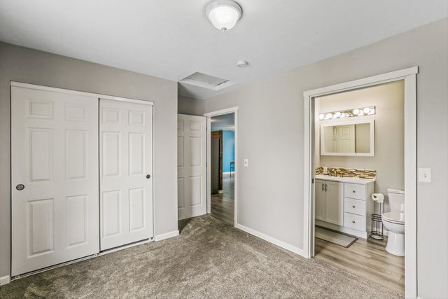 9906 E 17th Ln, Spokane Valley, WA 99206
