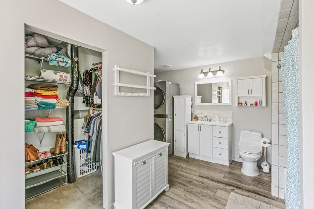 9906 E 17th Ln, Spokane Valley, WA 99206