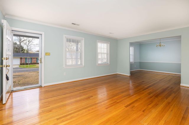 1247 Northfield Place, Hanahan, SC 29410