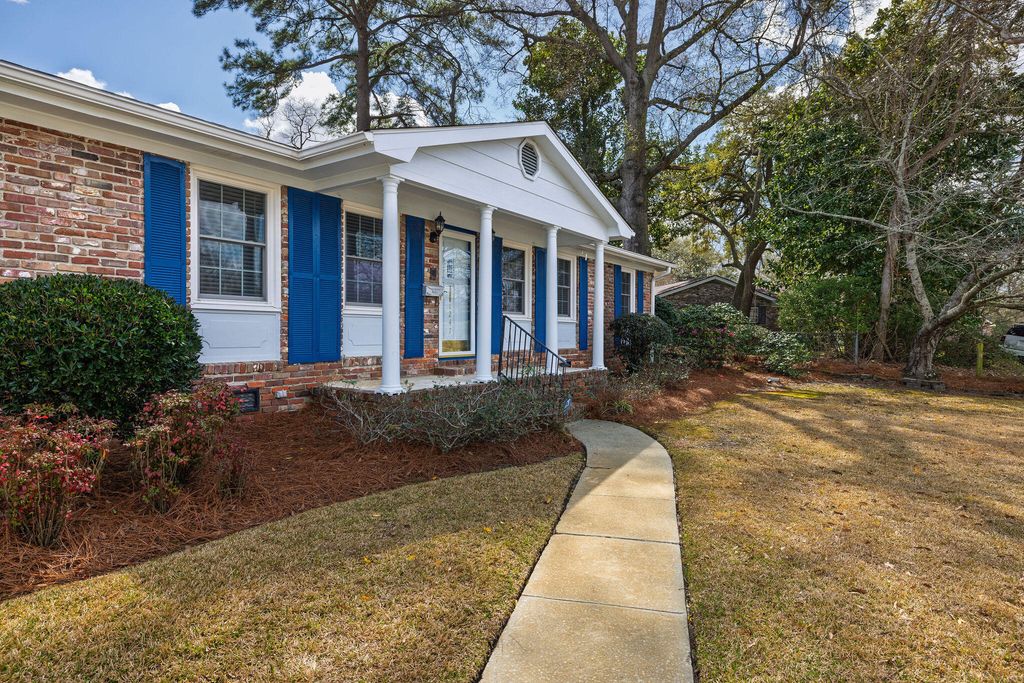 Image 26 of property listing at 1247 Northfield Place, Hanahan, SC 29410