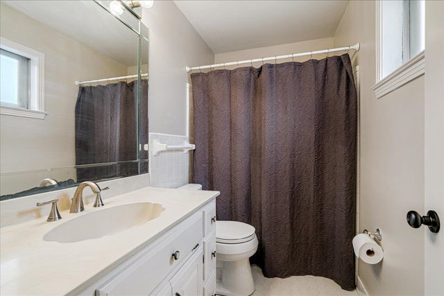 1791 OLD MILL RD, Germantown, TN 38138