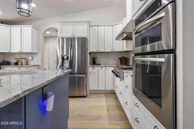 4145 E OSBORN Road, Phoenix, AZ 85018