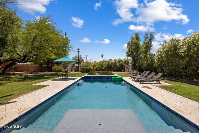 4145 E OSBORN Road, Phoenix, AZ 85018