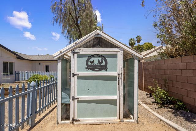 4145 E OSBORN Road, Phoenix, AZ 85018