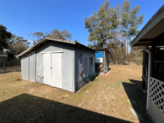 20735 SE HIGHWAY 42, Umatilla, FL 32784