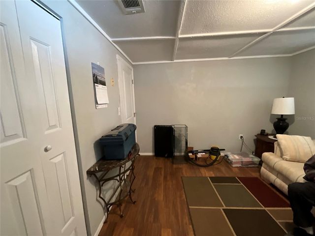 20735 SE HIGHWAY 42, Umatilla, FL 32784