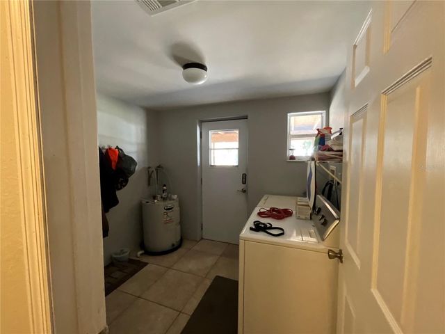 20735 SE HIGHWAY 42, Umatilla, FL 32784